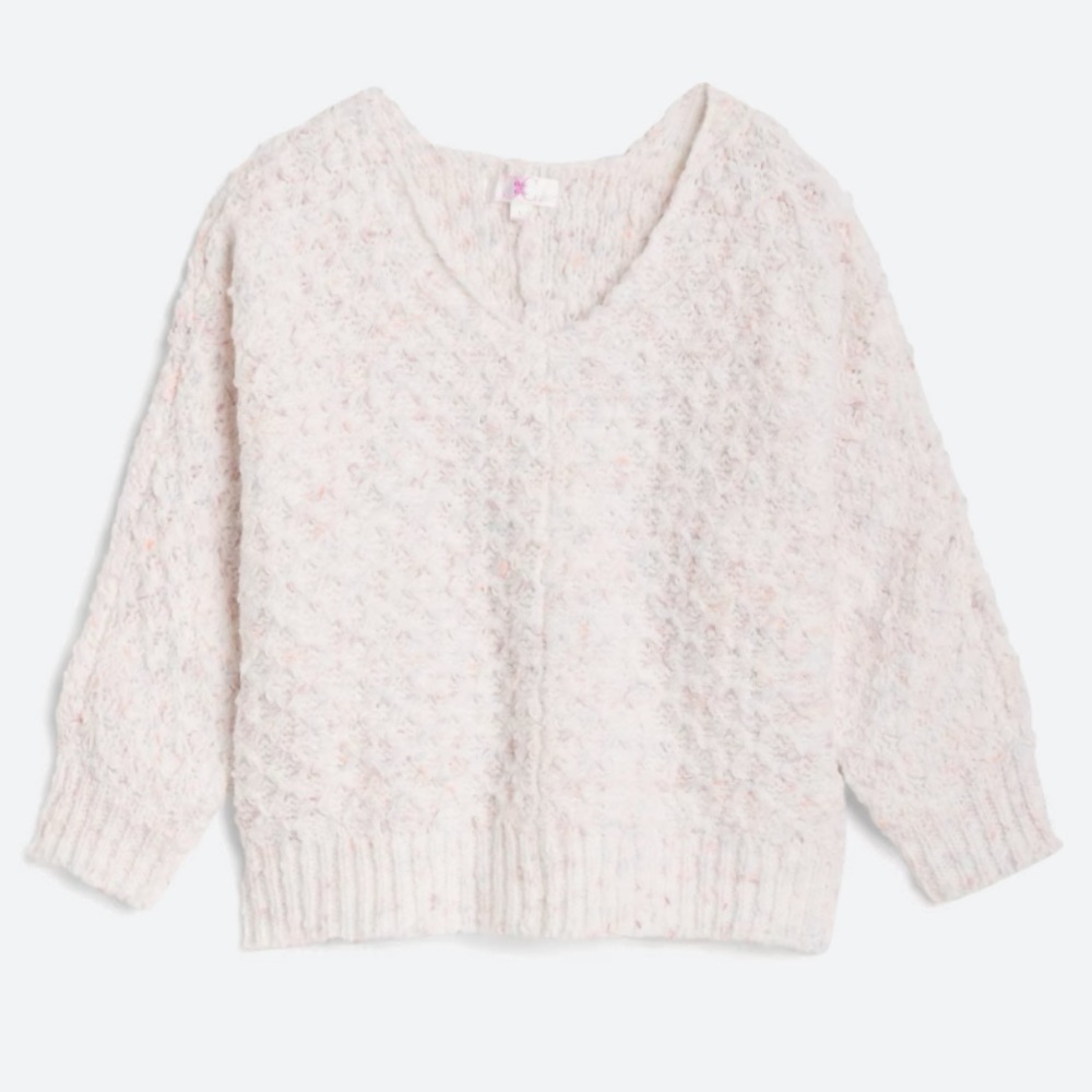 Chloe & Cyrus Tania V-Neck Sweater 🫶